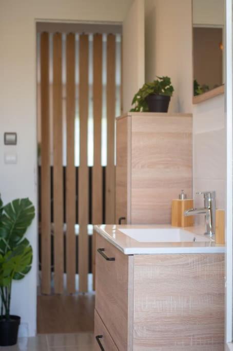 Fully Equipped Apartment With Parking 6 Beds Marseille Eksteriør bilde